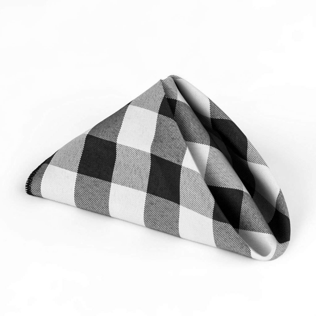 Buffalo Check: Black & White Year-Round Home Decor Ideas