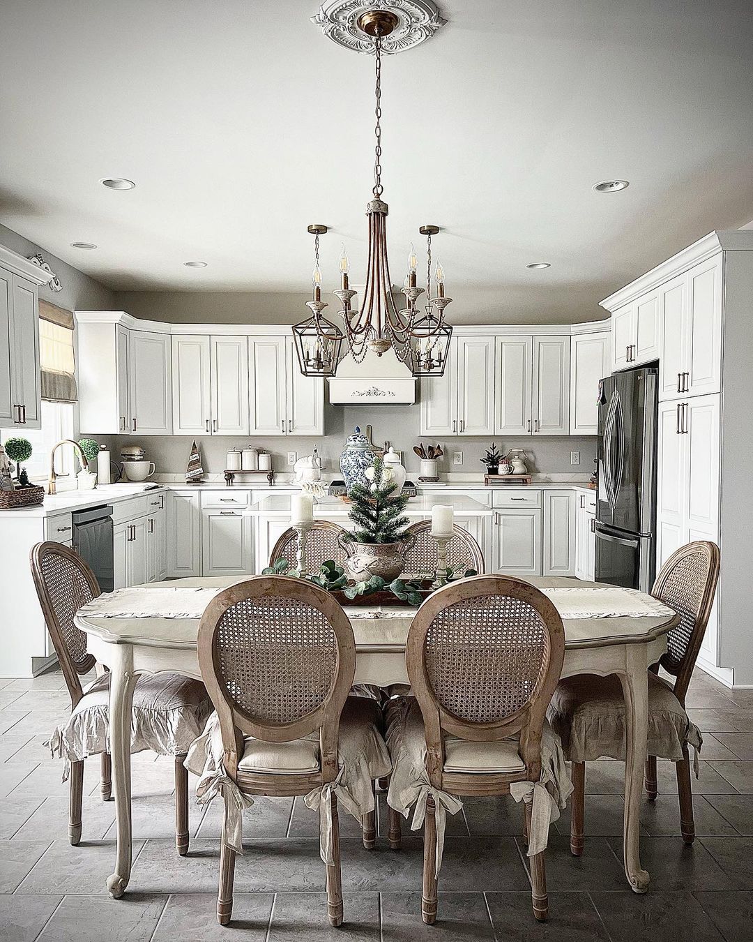 french inspired dining rooms